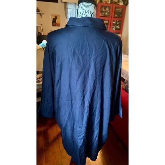 West Virginia Mountaineers Navy Women’s Blouse - Picture 2 of 6